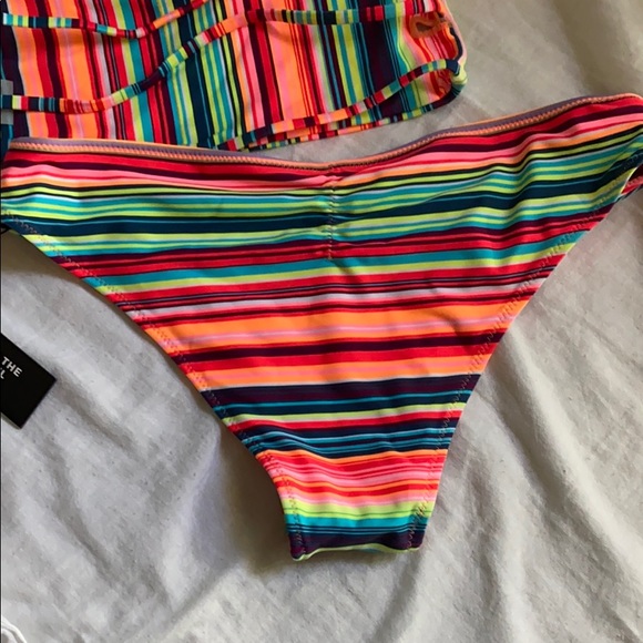 Blackbough bathing suit - Picture 8 of 9